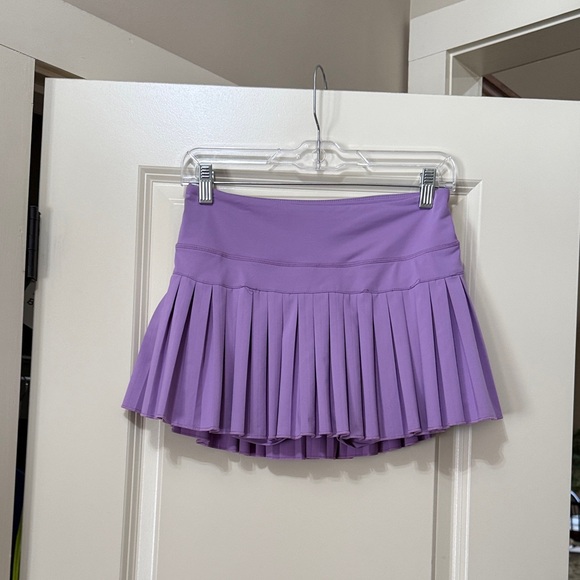 GOLDHINGE LAVENDER FIELDS PLEATED TENNIS SKIRT - Picture 5 of 10